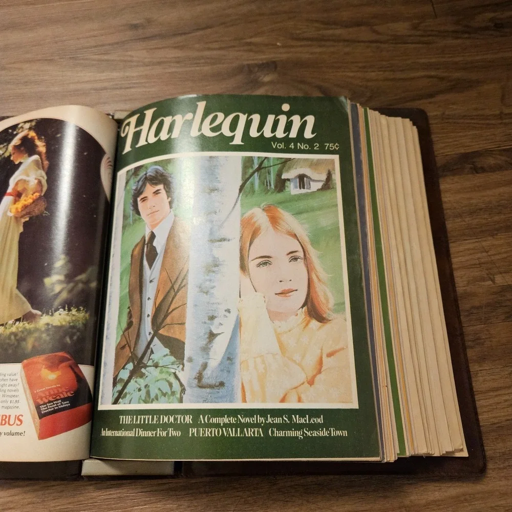 Vintage Lot 70s Harlequin Romance Magazines Women Compilation Binder Collectible